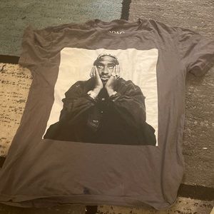 2-PAC sized medium t-shirt